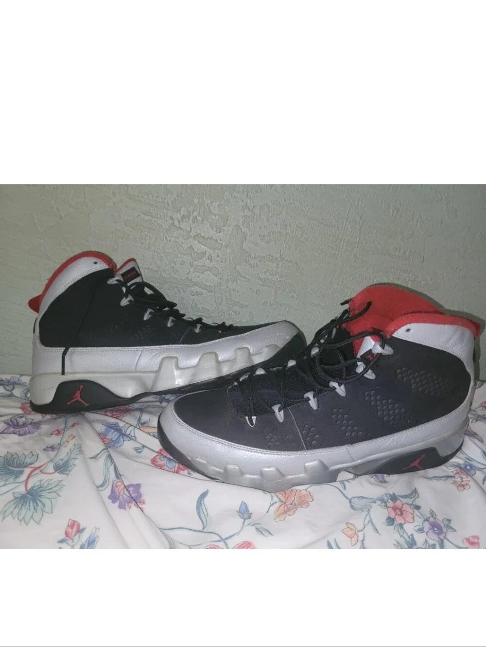 JORDAN 9 RETRO JOHNNY KILROY Size 11.5 2012